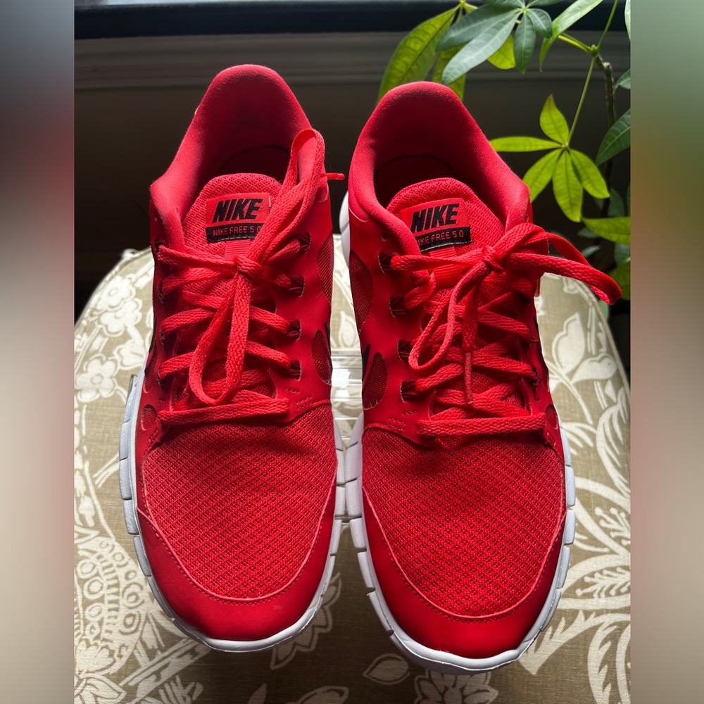 Nike Free Run 5.0+ Bright Red Sneakers